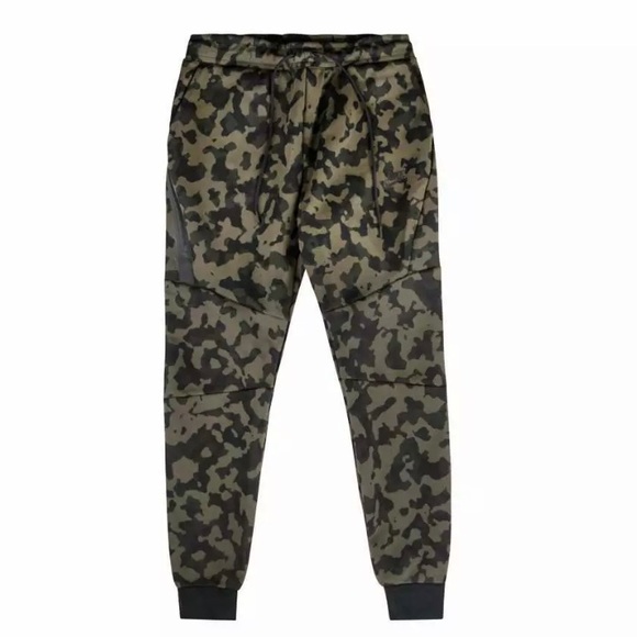 Nike Other - Nike Sportswear Tech Fleece Camo Printer Joggers